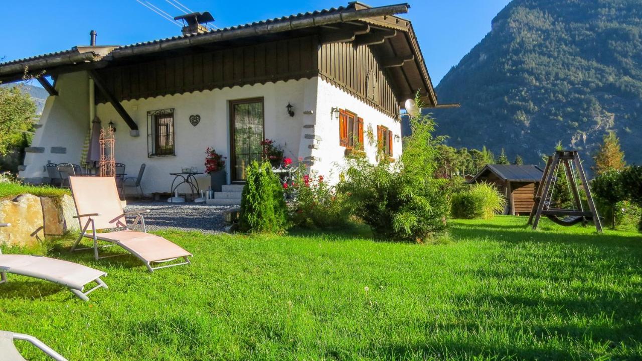 Ferienhaus Oetztal-Lodge Sautens Ngoại thất bức ảnh